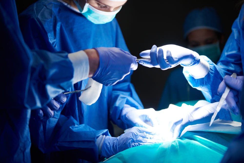 Cirugía de cabeza y cuello: Tratamiento especializado para cáncer y tumores